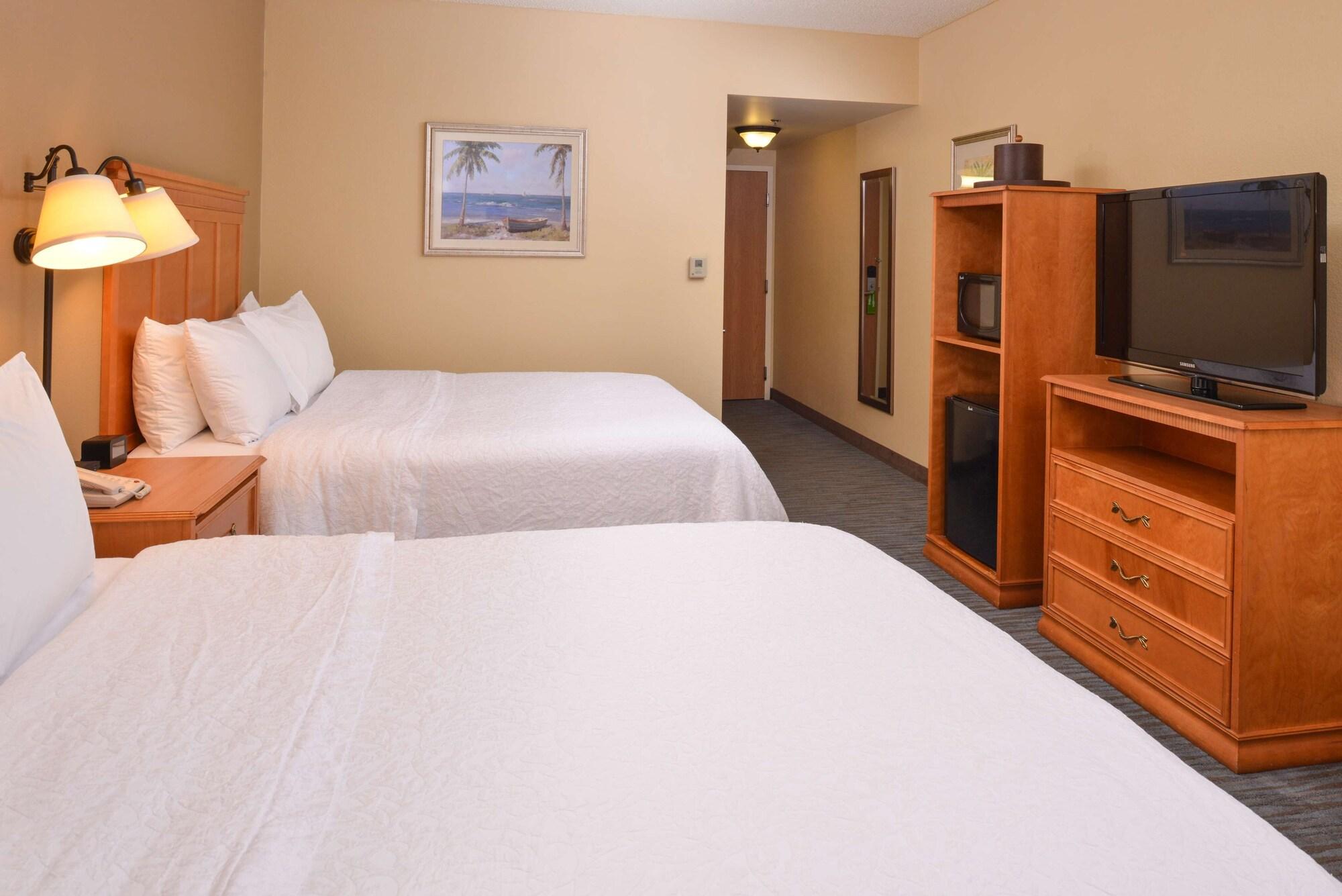 Hampton Inn & Suites Tampa East Casino Area Seffner Екстериор снимка