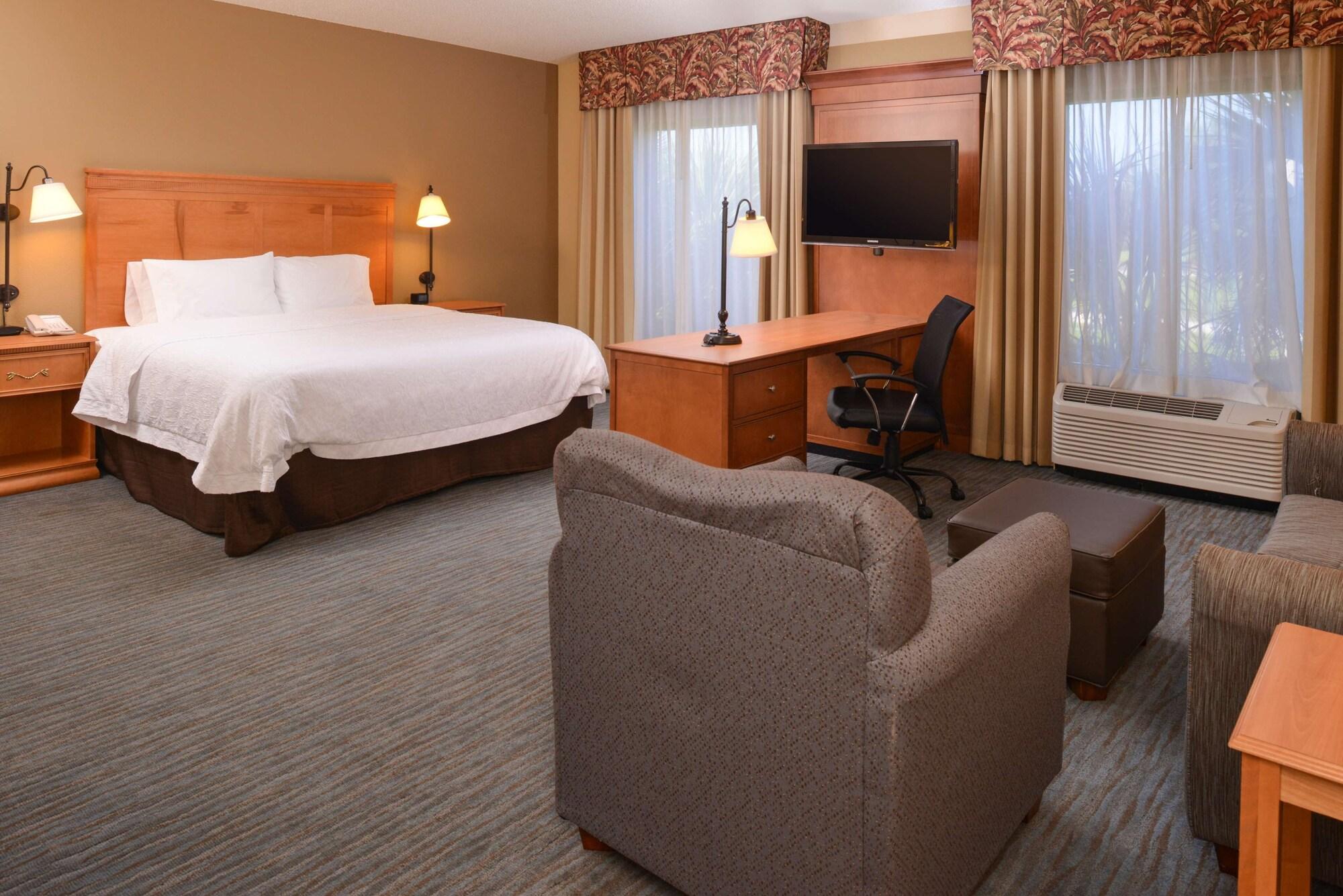 Hampton Inn & Suites Tampa East Casino Area Seffner Екстериор снимка